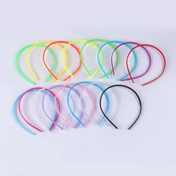 

New Wholesale multicolor children's plastic hairbands cute candy colors hair clips DIY girls hair pins 0.8CM