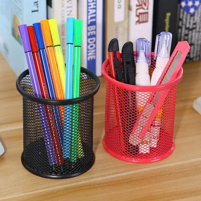 10*9cm Creative Pen Holders Black Hollow Out Metal Pencil Holder