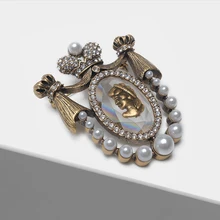 Amorita – broche en perles vintage, style rétro européen