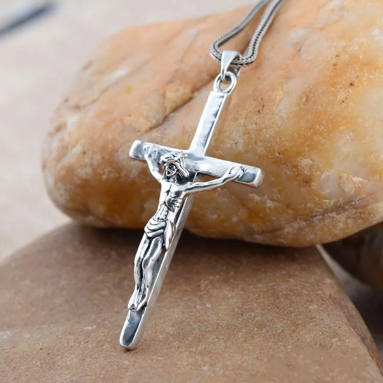 

Black silver jewelry wholesale 925 sterling silver jewelry items Men Retro Jesus Original Cross Pendant 024577w