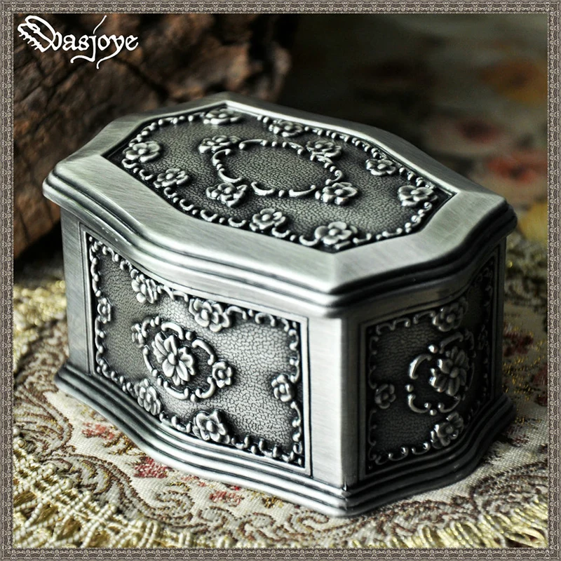 

10*7*5cm Vintage Jewellery Case Fashion Jewelry Box Rose Logo Zinc-alloy Metal Trinket Box Flower Carved Storage for Rings