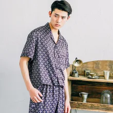 High grade new satin silk pajamas set, printed, casual men's summer silk short sleeved pyjama set with trousers, home loungewear High grade new satin silk pajamas set, printed, casual men's summer silk short sleeved pyjama set with trousers, home loungewear