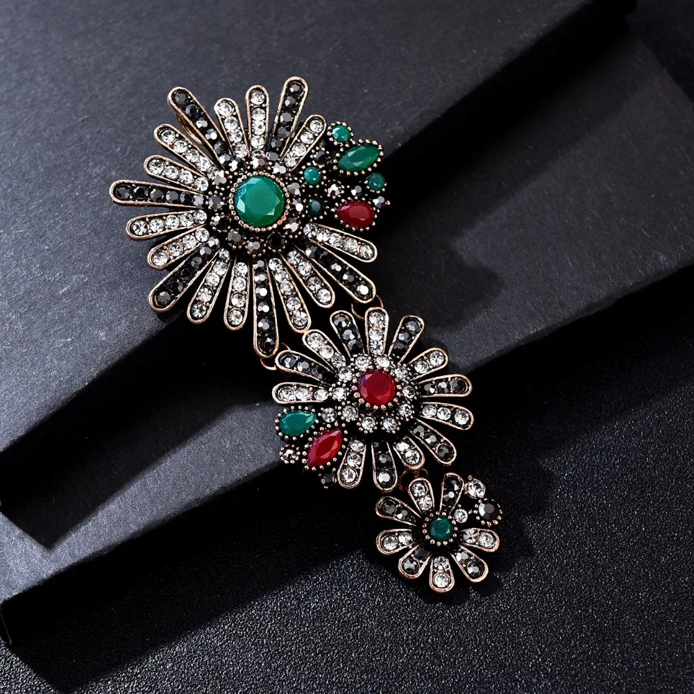 2018 Large Vintage Pins Resin Crystal Flower Brooches for Women Collar