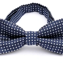 Модный галстук-бабочка в горошек для мальчиков