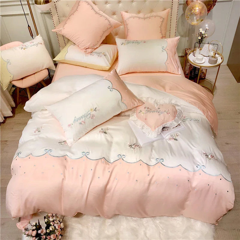 

Luxury Tencel Delicate flowers Bedding Set Embroidery Super soft Duvet Cover Sets Bed Sheet Pillowcases Queen King Size 4/6/7Pcs