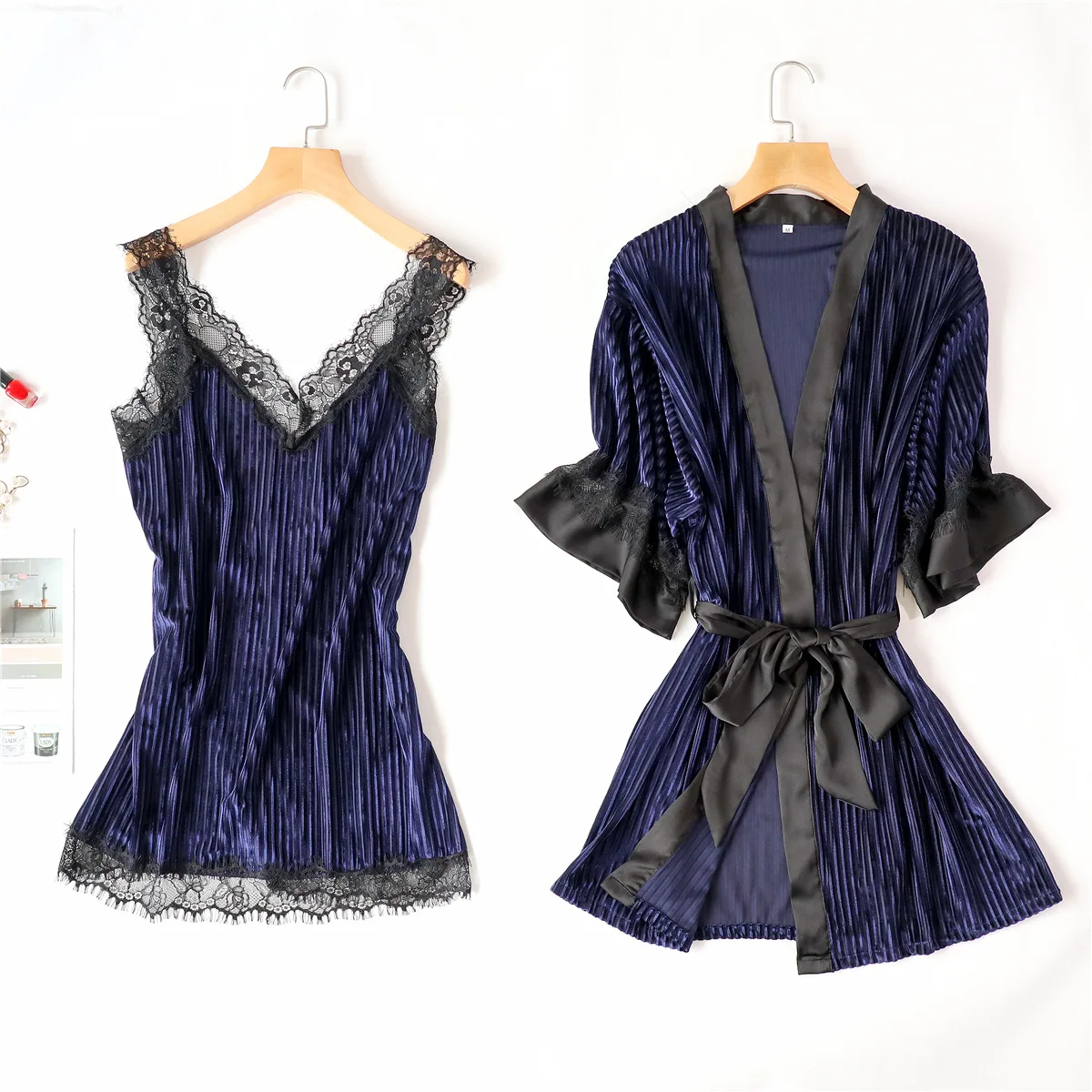 

2019 Autumn Women Velvet Robe Set Sexy Lace Trim Kimono Bathrobe Casual Home Clothes Thick Warm Nightgown Home Dressing Gown