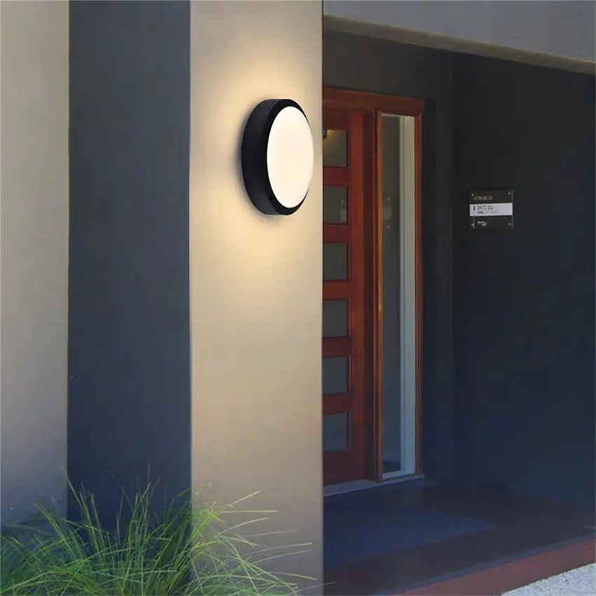 BL115 OUTDOOR WALL LAMP (2)
