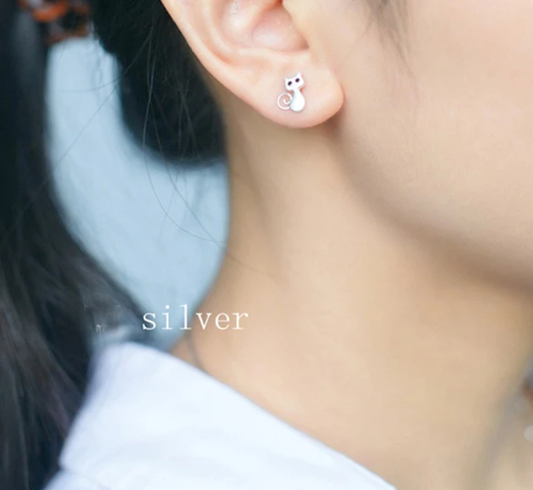 2561011866_823318017