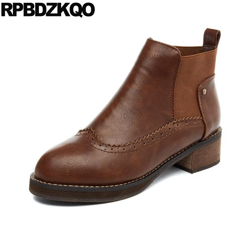 

Cheap Ankle Round Toe Slip On Brown 2017 Brogue Shoes Booties Fall Short Chunky Women Boots Medium Heel Chinese Fashion New