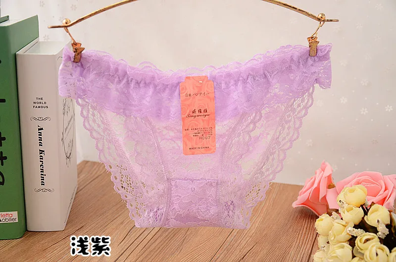 New fashion cotton girl shorts briefs lace Hollow ms underwear pertty falbala split bud silk low waist woman panties girls free