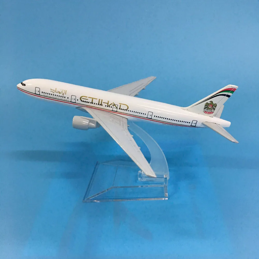 Модель самолета JASON TUTU из литого металла модель 1:400 16 см Etihad Боинг B777 игрушечный
