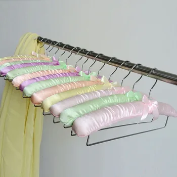 

[Free shipping] Colorful Satin Padded Hanger for Pants Scarf Towel and Blanket With Locking Bar (10 pieces/ Lot)