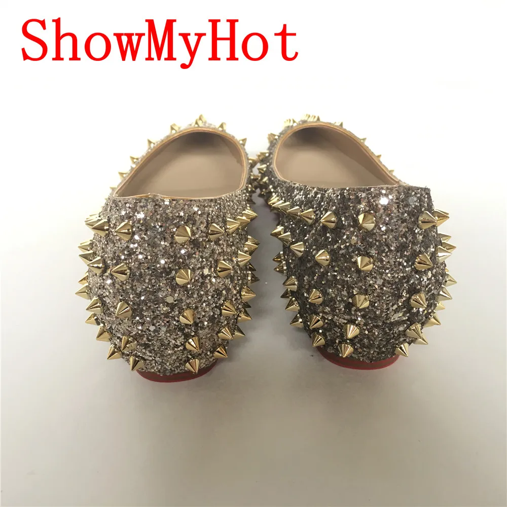 ShowMyHot/Новые весенние балетки с заклепками в стиле панк; женская обувь высокого качества с острым носком и заклепками; Лоферы без застежки; женская обувь с заклепками и шипами