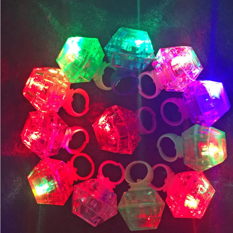 

Multiple Glowing Diamond Ring Imitation Large Diamond Ring Finger Light Night Led Flash Children's Ring Lights Student Toys Glow