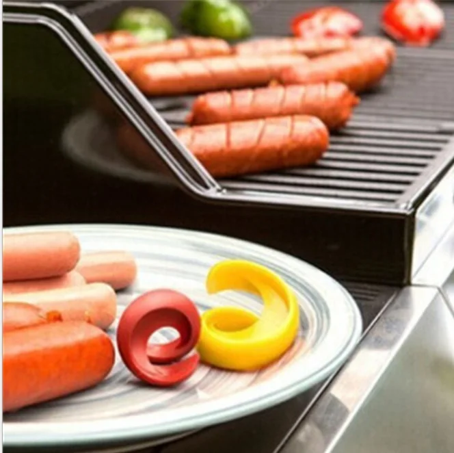 Manual Fancy Sausage Cutter Spiral Barbecue Hot Dogs Cutter Slicer kitchen Cutting Auxiliary Gadget Fruit Vegetable Tools 2Pcs