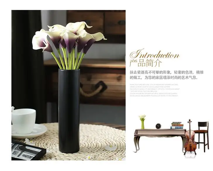 

Calla lily tulip simulation supporting creative Nordic contracted art restaurant table vases, ceramic black mesa