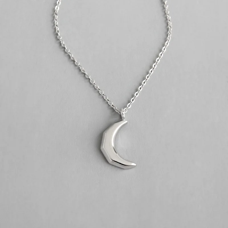 

women's fashion Authentic 925 Sterling silver glossy Moon Crescent Pendant Necklace JEWELRY TLX403