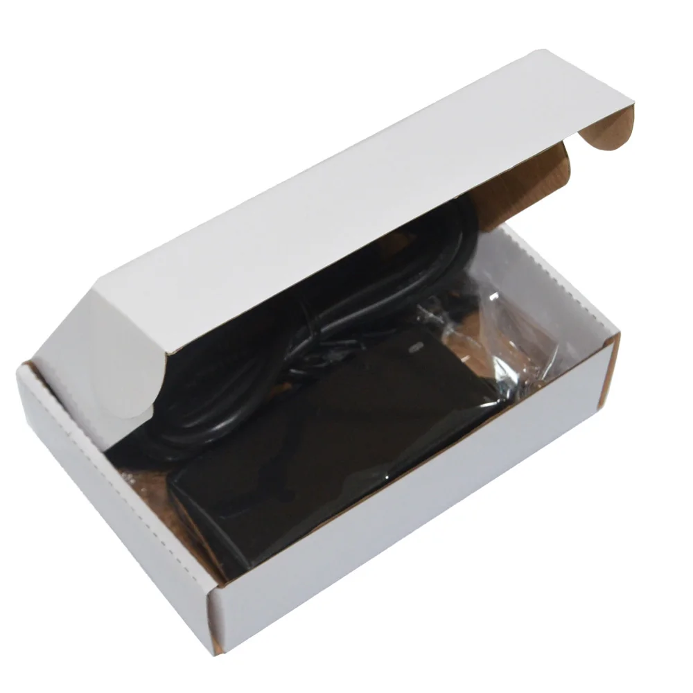 12V-5A-AC-Adapter-03
