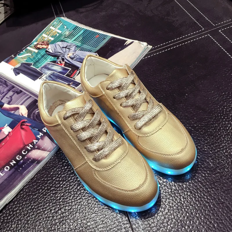 Kaufen Größe 30 44 LED Leucht Turnschuhe Kinder Casual Licht up Schuhe für Kinder Tenis Korb Chaussures Glowing Turnschuhe Gold   silber