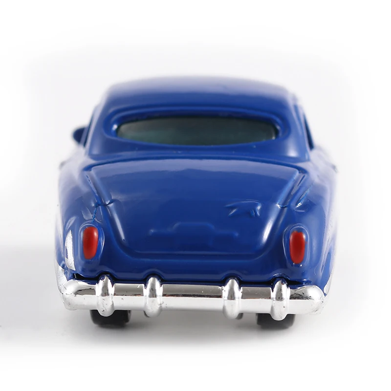 Тачки Дисней Pixar тачки Doc Hudson металлическая литая под давлением игрушечная машинка 1:55 свободная абсолютно новая Дисней Cars2 и Cars3