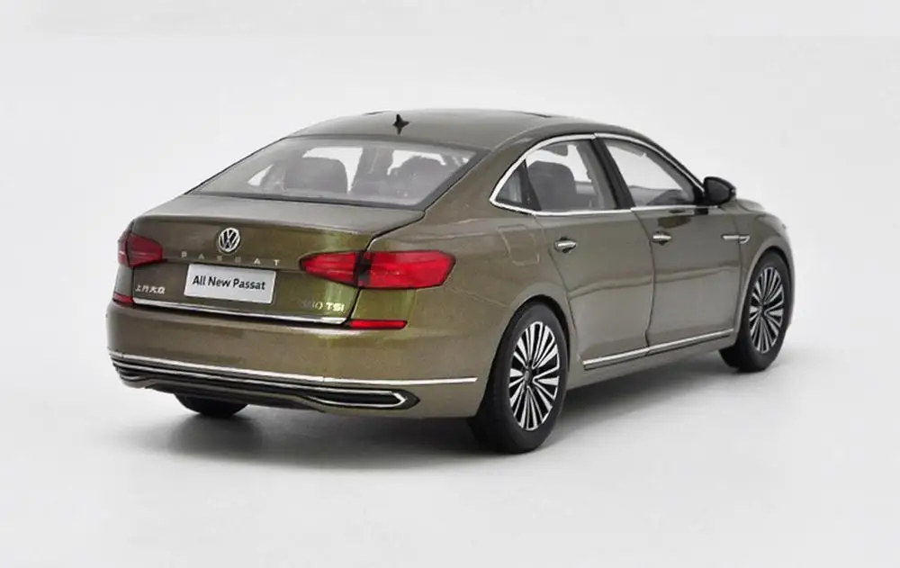 Новинка Коллекция игрушечных моделей автомобилей VW Volkswagen Passat 1/18 Gold литой под