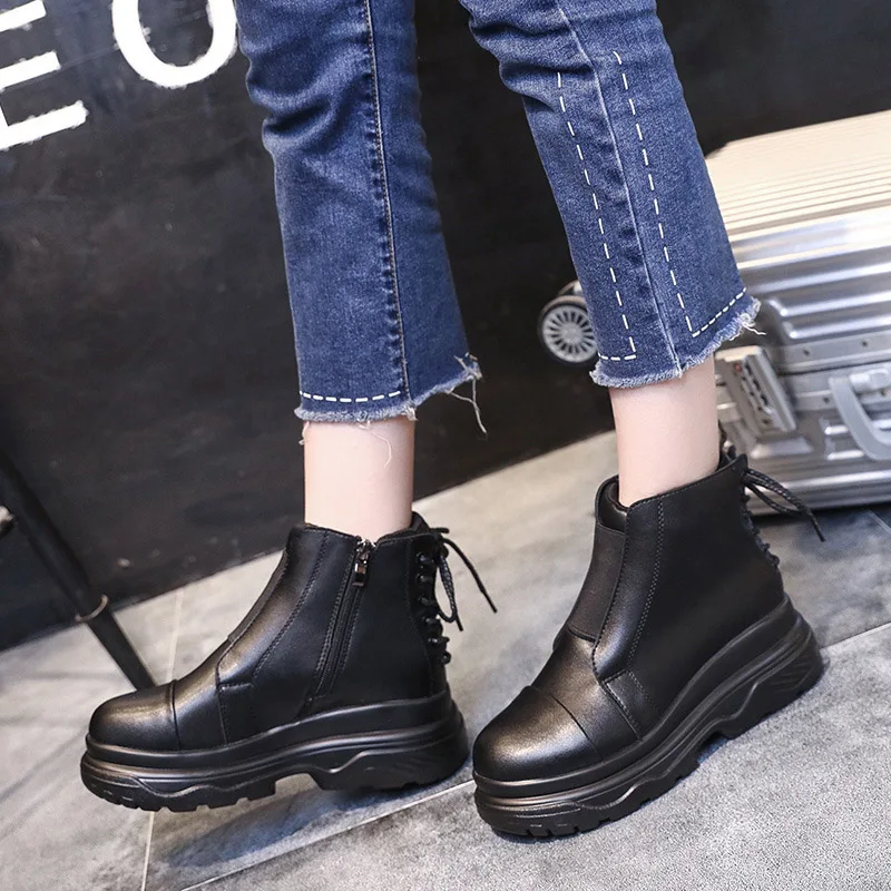 

Retro Shoes Women Fashion Brand Shoes Martin Boots Lady All Mtach Cross-tied Ankle chaussure Black footware Girl New botas mujer