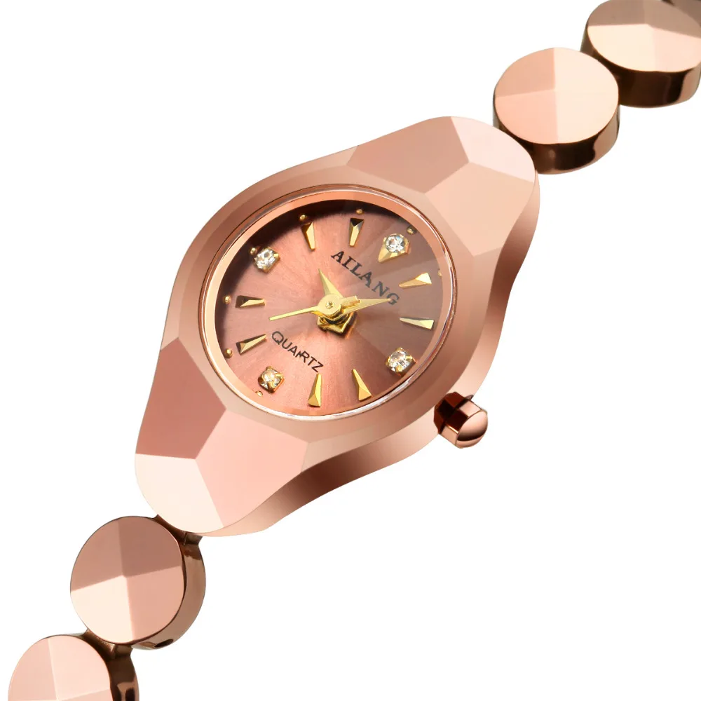 clock women