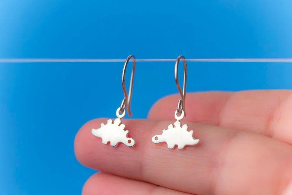 

Daisies Dinosaur Dangle Earrings Tiny Earring For Women Girl Dino Animal jewelry Drop Earrings