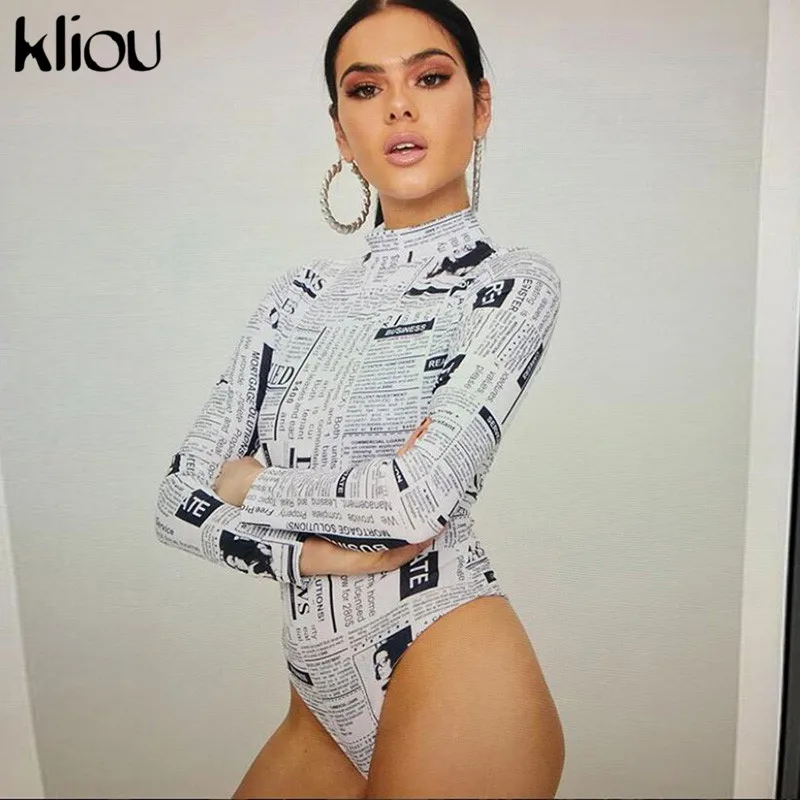Kliou 2018 الخريف المرأة الكامل كم إلكتروني أخبار طباعة داخلية hurtleneck النساء أزياء الشارع تجريب عارضة داخلية السروال القصير