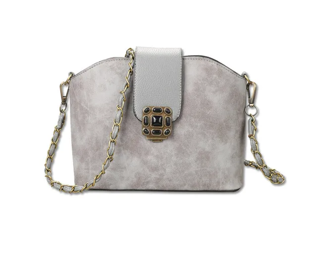 long chain purse