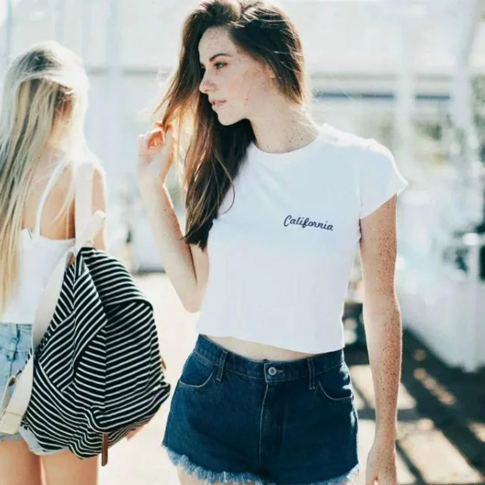 Harajuku вышивка caligonnia Нью Йорк письмо бренди melville Стиль летняя футболка Femme пара
