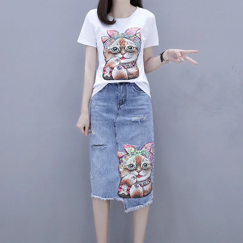 

HAMALIEL 2019 Summer Women 2 Piece Set Fashion Print Cat Pattern Sequine Cotton T-Shirt And Denim Tassel Hole Pencil Skirts Set