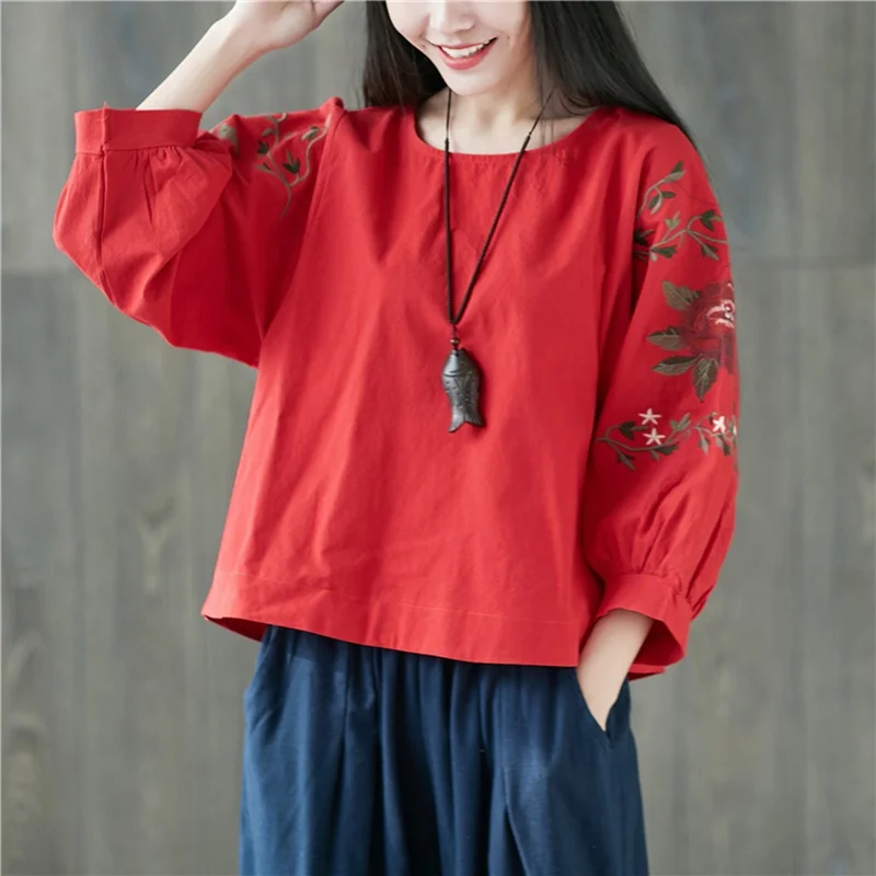 

Ladies Chinese Tops Retro Vintage Shirt Folk Embroidery Puff Sleeve 2019 Spring Summer Chinese Style Clothing Women TA1566