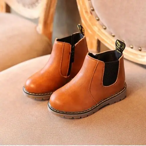 2019 fresco di Roma Per Bambini Del Bambino di Autunno Dei Ragazzi Scarpe Oxford Per I Bambini Stivali Vestito di Modo Delle Ragazze Martin Stivali Bambino Del Bambino PU Ieather stivali