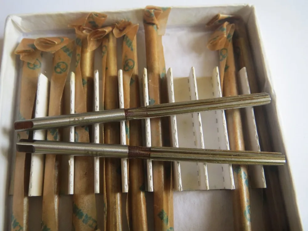 

10pcs Hand Reamer 2 2,5 3 4 5 6 7 8 9 10MM hole metal steel Reamer rotating tool craftsman Core drill bit