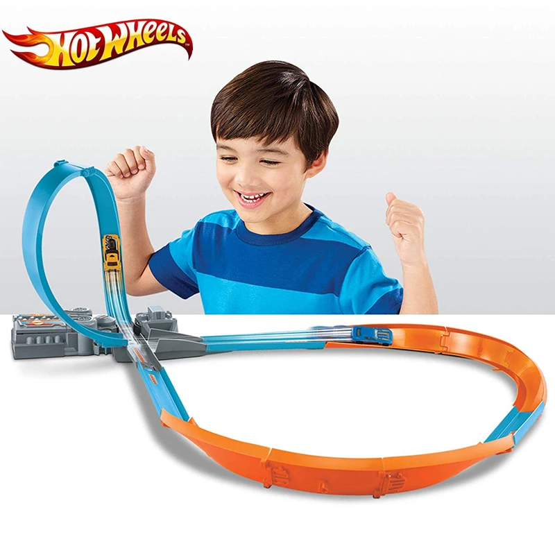 hot wheels figure 8 raceway
