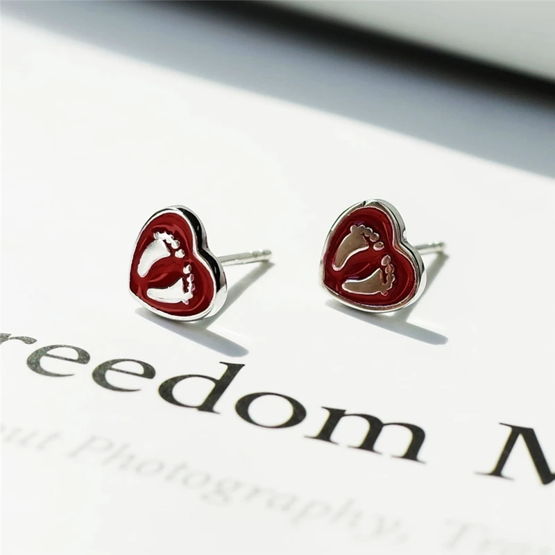 

New 925 sterling silver heart-shaped red stud earrings design little feet earrings for women&student a beautiful gift