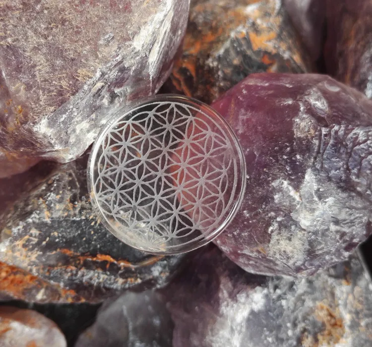 Natural white crystal pendant the flower of life circle necklace