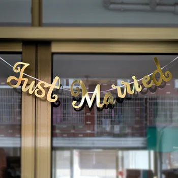 

Just Married Banner Gold Glitter Sign Garland for Wedding Bridal Shower Bachelorette Party Decorations Photo Props