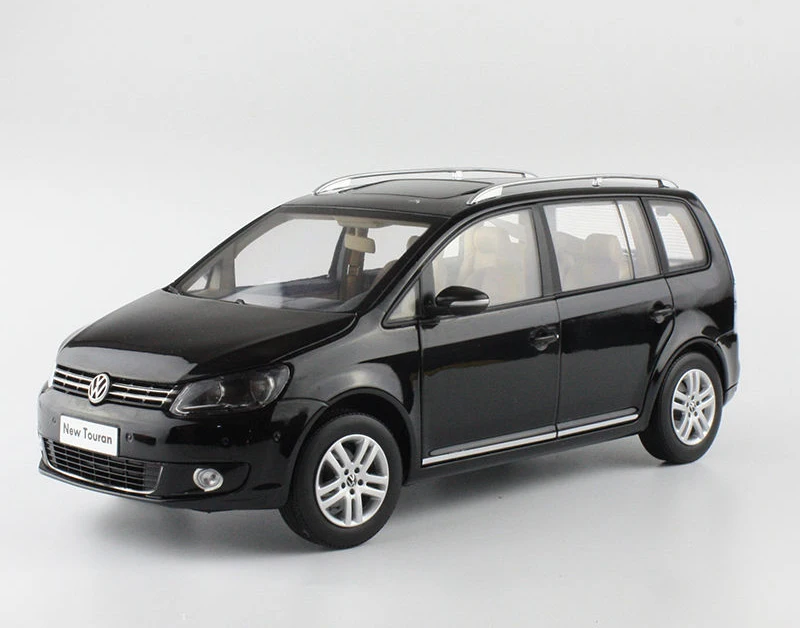 1:18 литая под давлением модель для Volkswagen VW Touran TSI 2013 MPV игрушечный автомобиль миниатюрная Коллекция подарков Passat B7