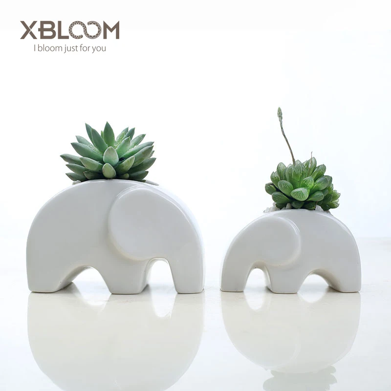 

Creative cartoon elephant flowerpot vase elephant simple statue decor succulent potted potted modern decor birthday wedding gift