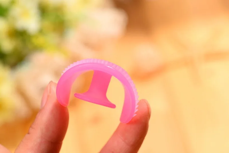 Baby Shampoo Brush Massage Wash Brush Safe Soft Silicone Bath Baby Products Baby Sponge Bath Brushes Bathroom Accessories Baby