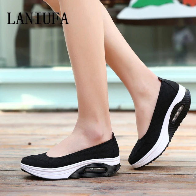 

Women flats shoes new Summer women Casual Slip-On Breathable Mesh Walking Loafers boat Ballet Flats Shoes mujer plus size 35-42