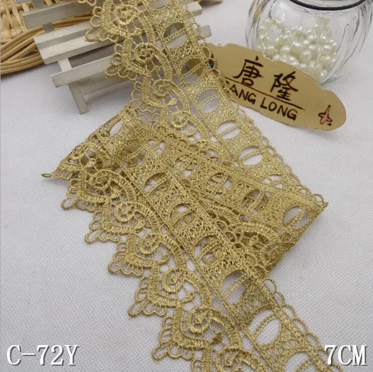 3 Cm Wide Lace Trim in Black or White SOLD Be the metre Wedding Dancing Victorian