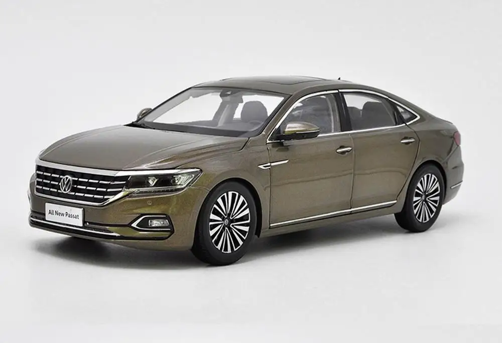 Новинка Коллекция игрушечных моделей автомобилей VW Volkswagen Passat 1/18 Gold литой под