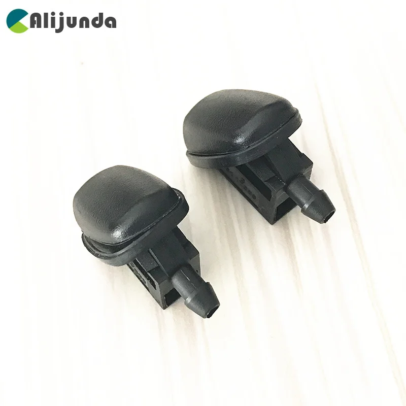 

Fan Shaped Water Spray Hatchback Sedan Jet Washer Nozzle Special Wiper Sprinkler Head for Ford Focus 2 3 Mondeo Fiesta styling
