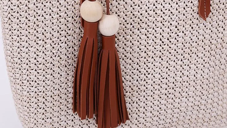 10824600529_1787741071