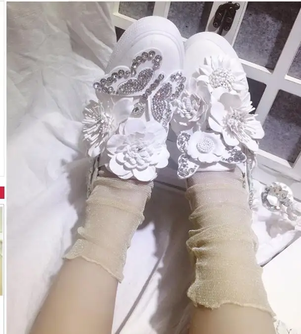 

Gem three-dimensional flower platform canvas shoes net red cute sister tides anchor with the same paragraph