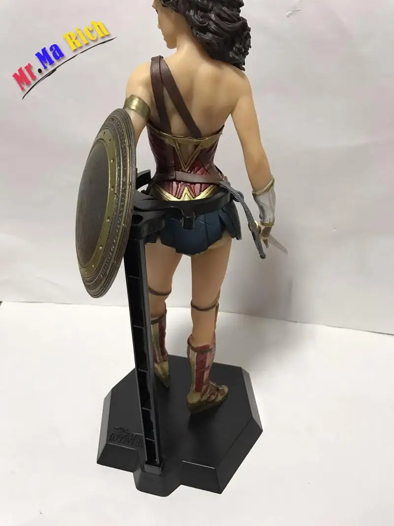 Экшн фигурка Pazzo Giocattoli Wonder Woman 1/6 30 см ПВХ|model toy|pvc action figure30 cm |