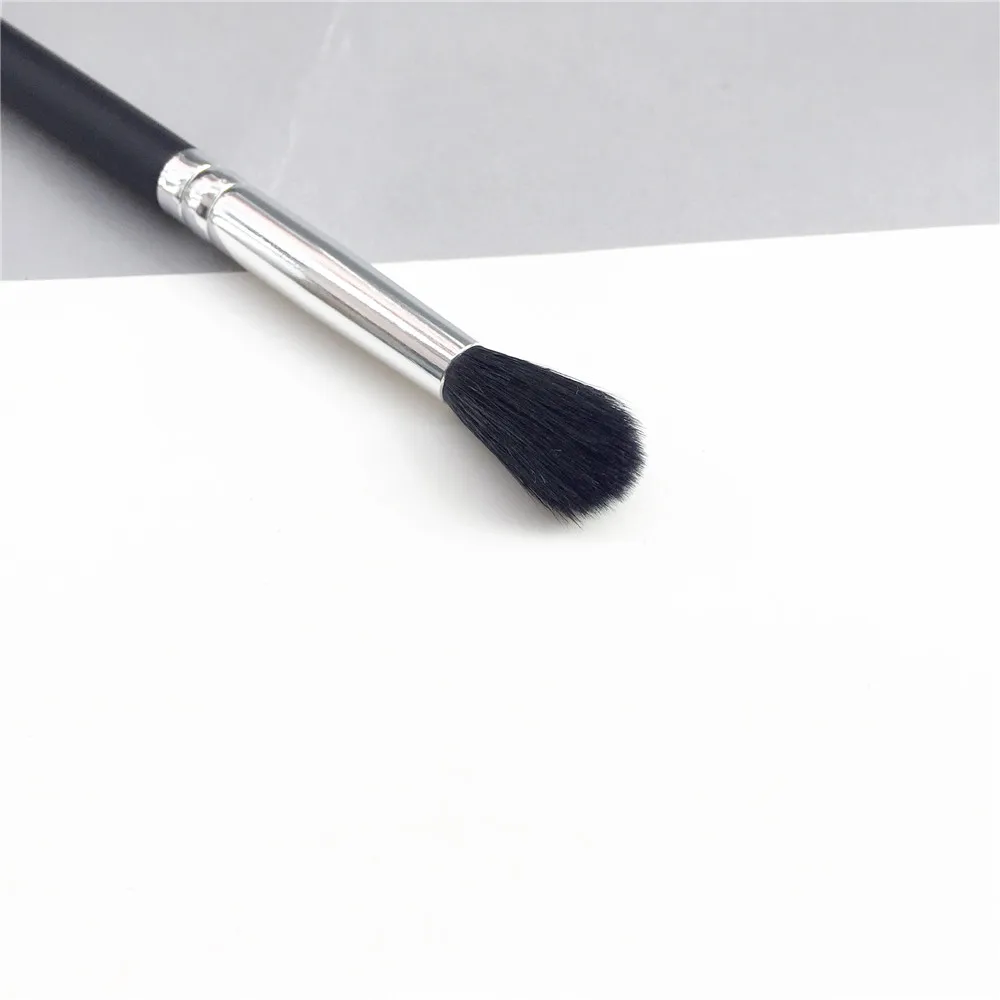 Morphe Brush M330 _ 3